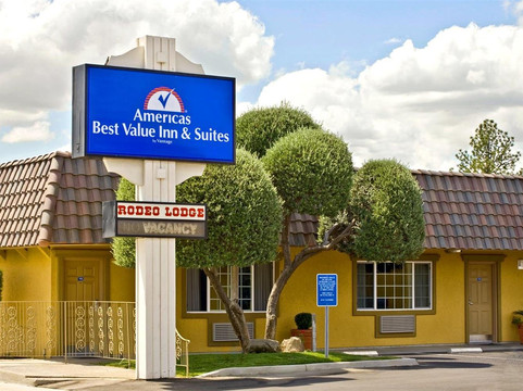 罗迪欧旅社主图