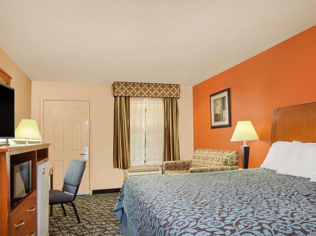 Days Inn by Wyndham Centerville主图