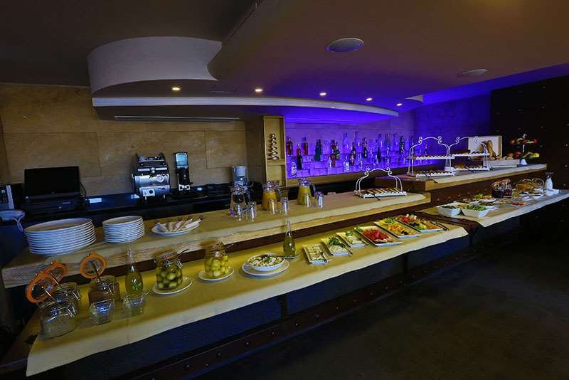 Jounieh Suites Hotel主图