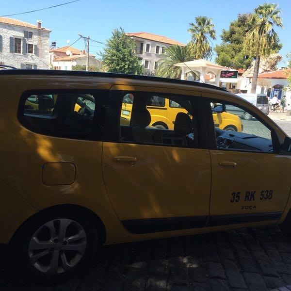 Foça Taksi景点图片
