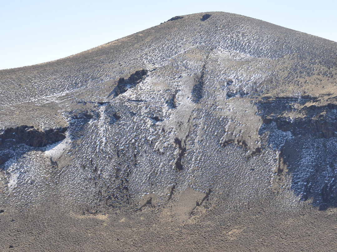 Lunar Crater Back Country Byway-托诺帕必去景点