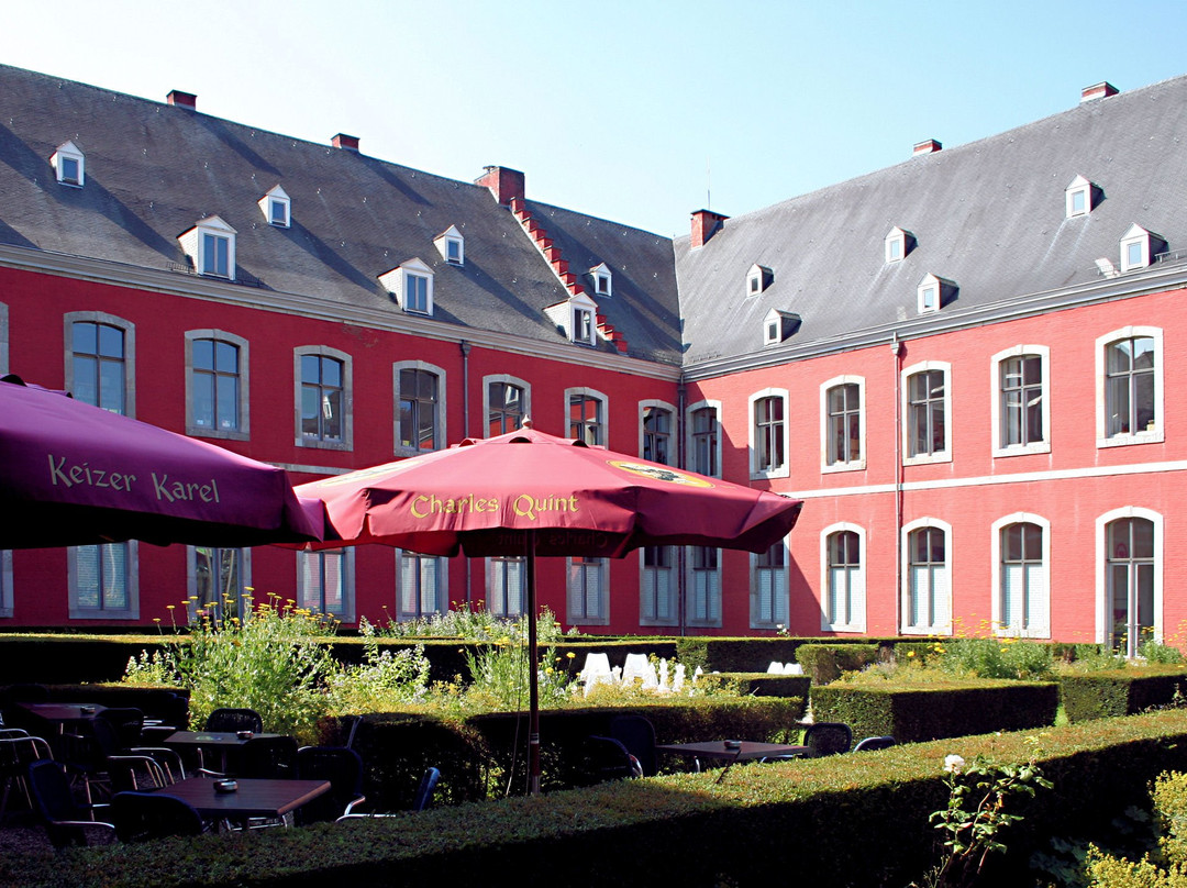 Stavelot Tourist Information Centre-斯塔夫洛必去景点
