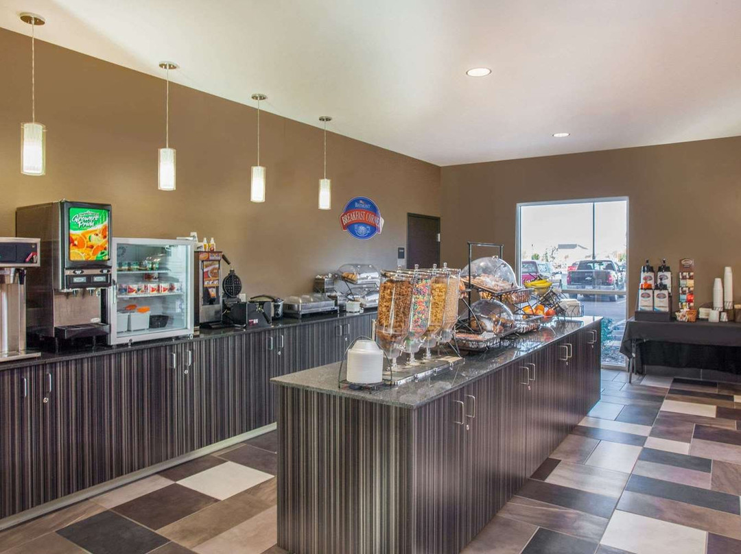 Baymont By Wyndham Grand Forks主图