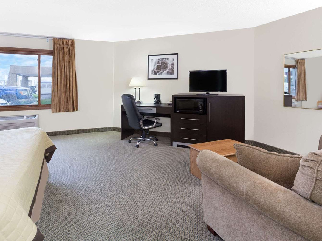 Baymont by Wyndham Green Bay主图