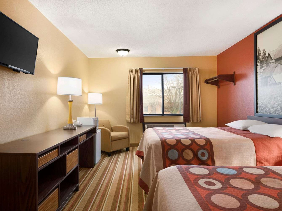 Super 8 by Wyndham Rantoul主图