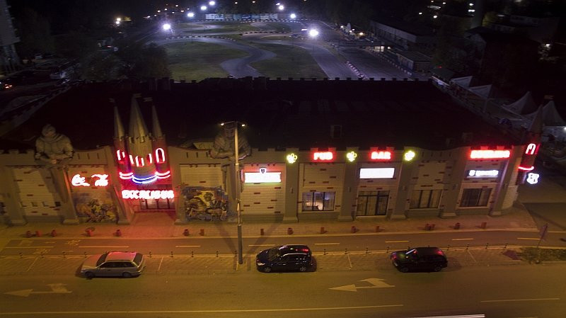 Excalibur Bowling Bar Pub-普罗夫迪夫必去景点