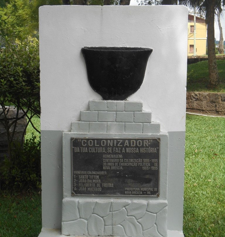 Praça da Matriz de Nova Bréscia-Nova Brescia必去景点