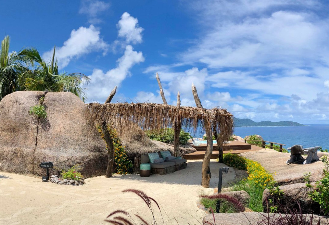 Château De Feuilles主图