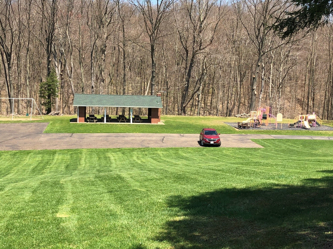 Coy Memorial Park-Greenford必去景点