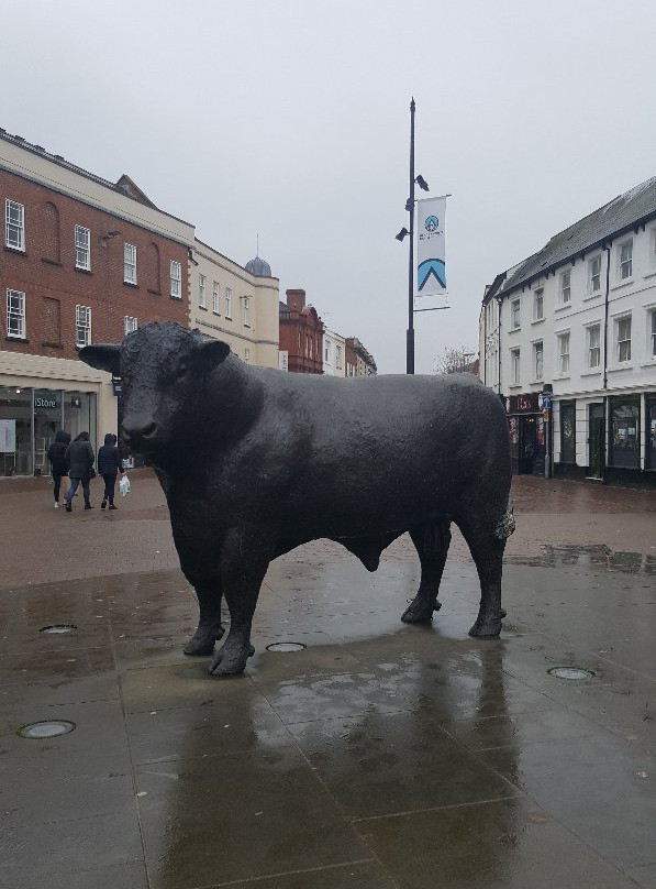 Hereford Bull Statue-赫里福德必去景点
