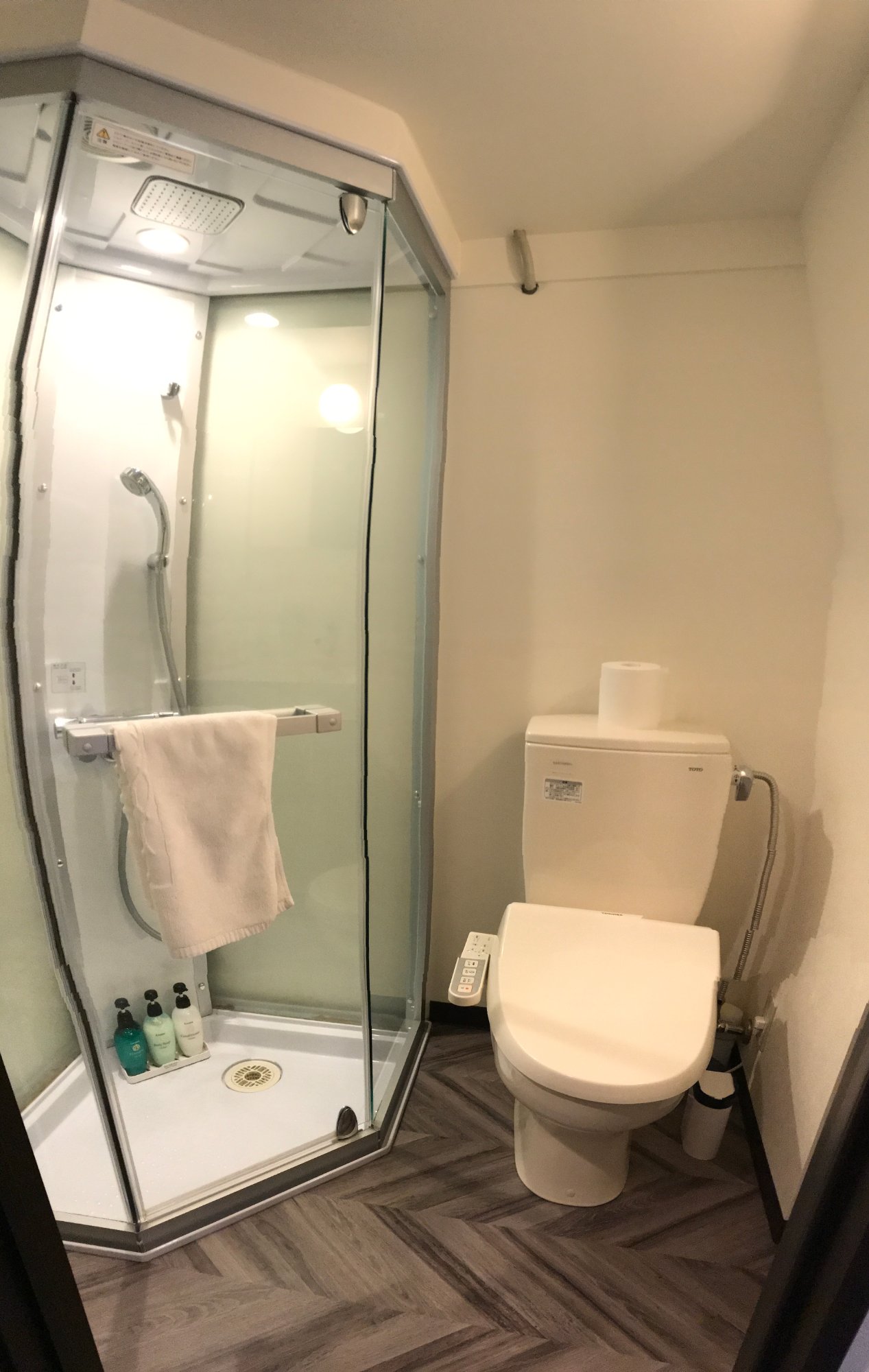 Ten to Ten 04 Sapporo Station-浴室