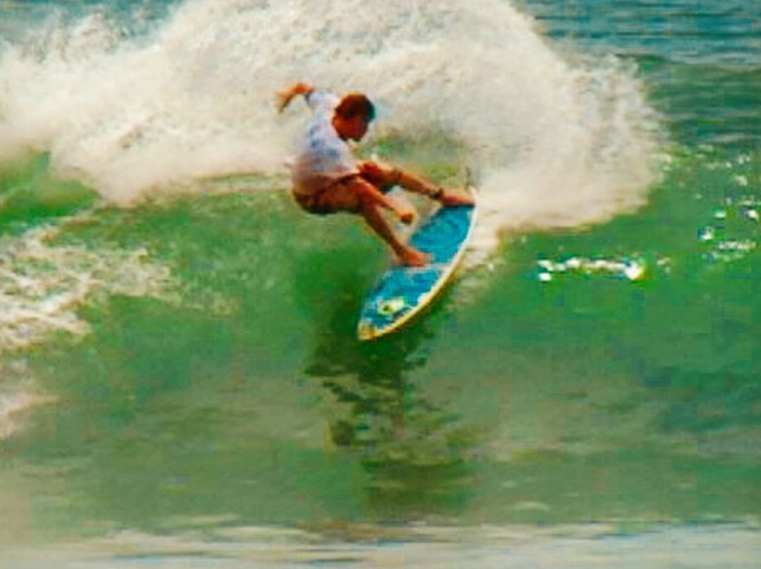 Aloha Brothers Surf Lessons景点图片