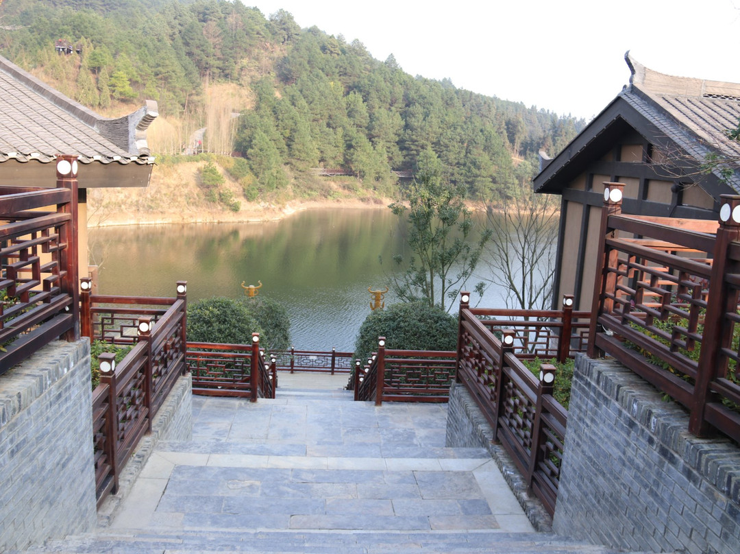 丹寨万达锦华酒店主图