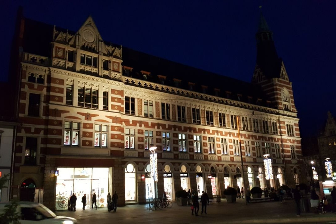 Historisches Postbankgebäude-爱尔福特必去景点