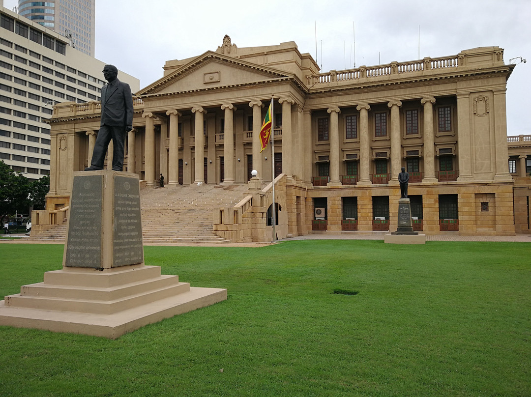 旧议会大楼-科伦坡必去景点