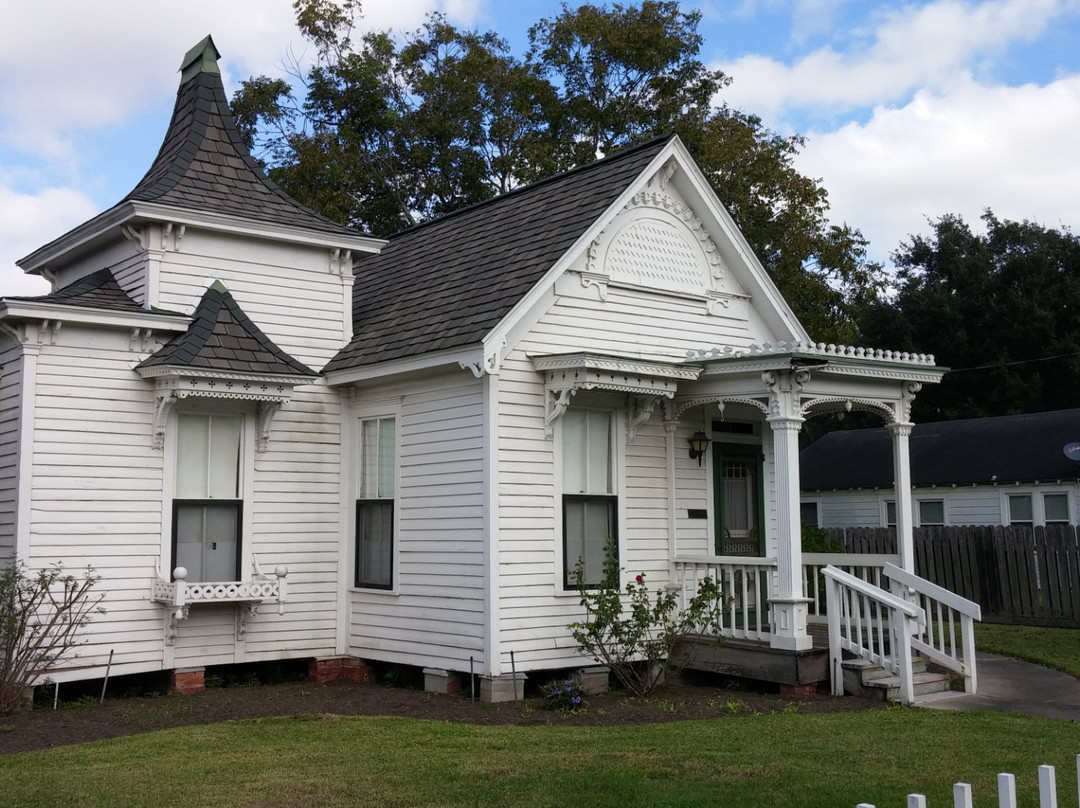 Slover-Rogers Cottage-Alvin必去景点