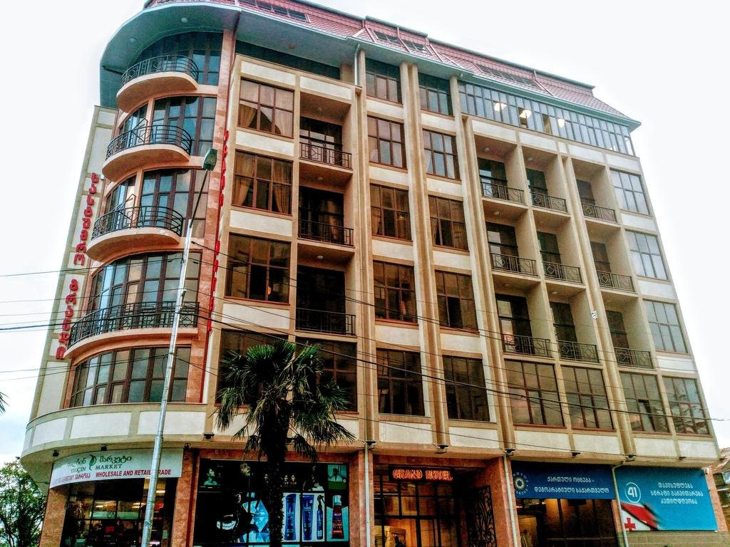Hotel Grand主图