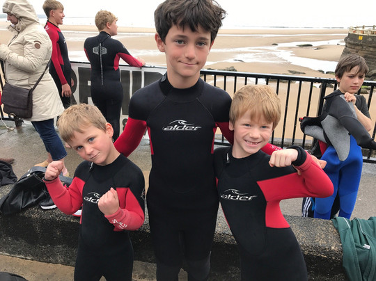 Longsands Surf School-泰恩茅斯必去景点