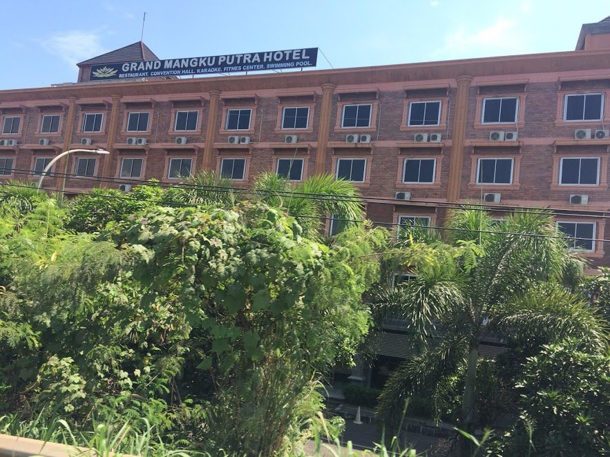 Grand Mangku Putra