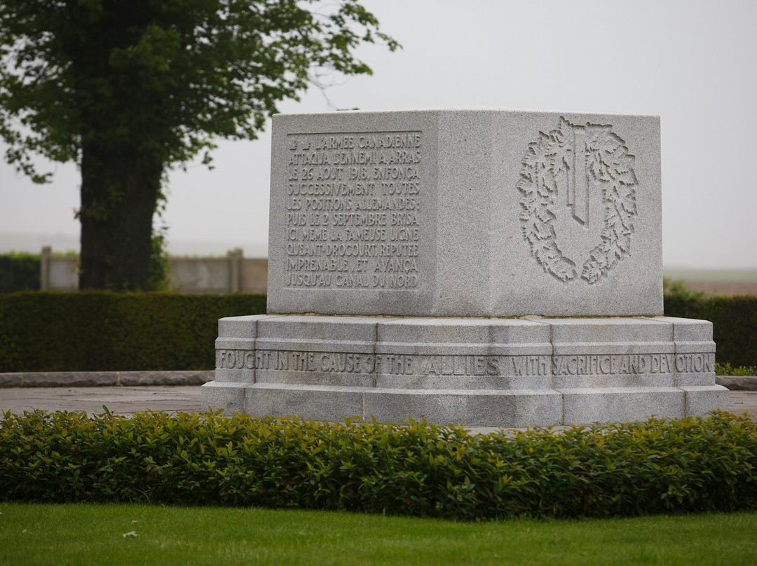 Courcelette Canadian Memorial景点图片