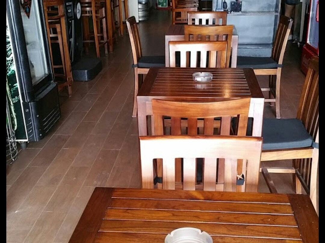 Euro Sport Bar & Cafe