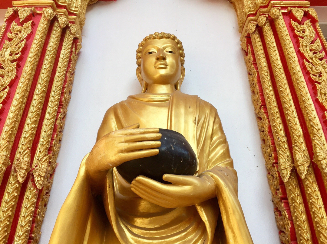 Wat Mani Phraison-湄索必去景点