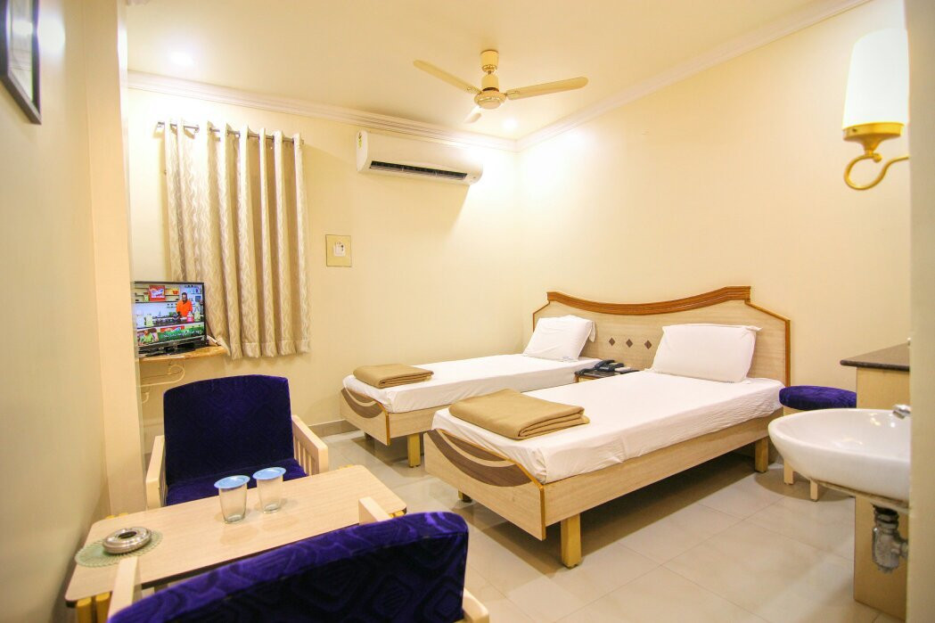Hotel Srikanya