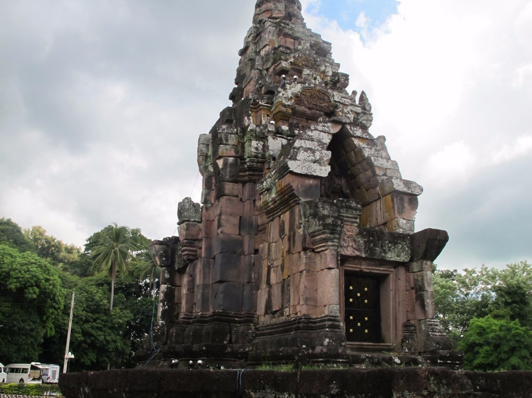 Phra That Narai Cheng Weng-沙功那空必去景点