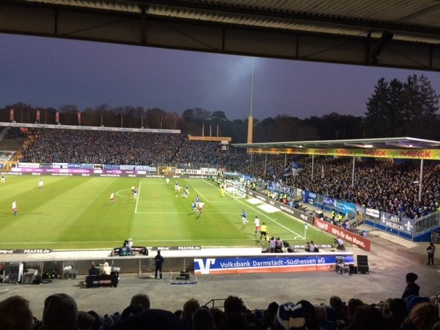 Merck-Stadion am Böllenfalltor-达姆施塔特行政区必去景点