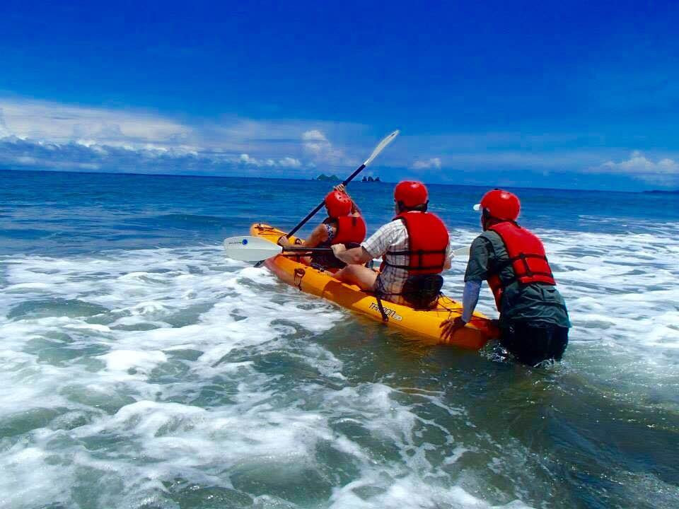 Bahia Ballena Kayaks景点图片