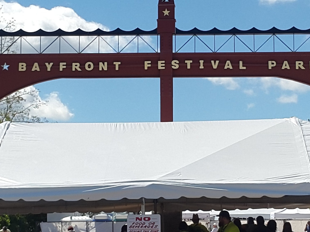 Bayfront Festival Park-德卢斯必去景点