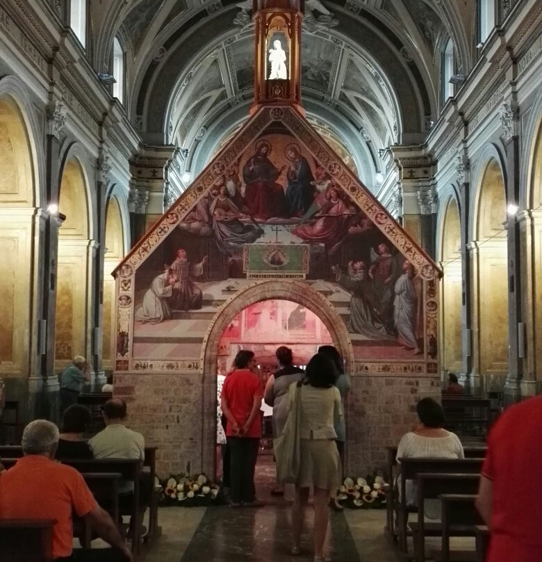 Pontificia Basilica Minore di Sant'Antonio da Padova-Afragola必去景点
