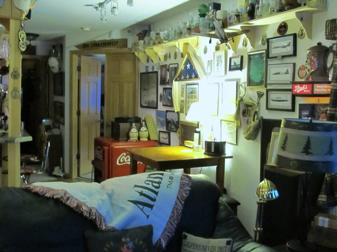 Rogers Inn The Pines主图