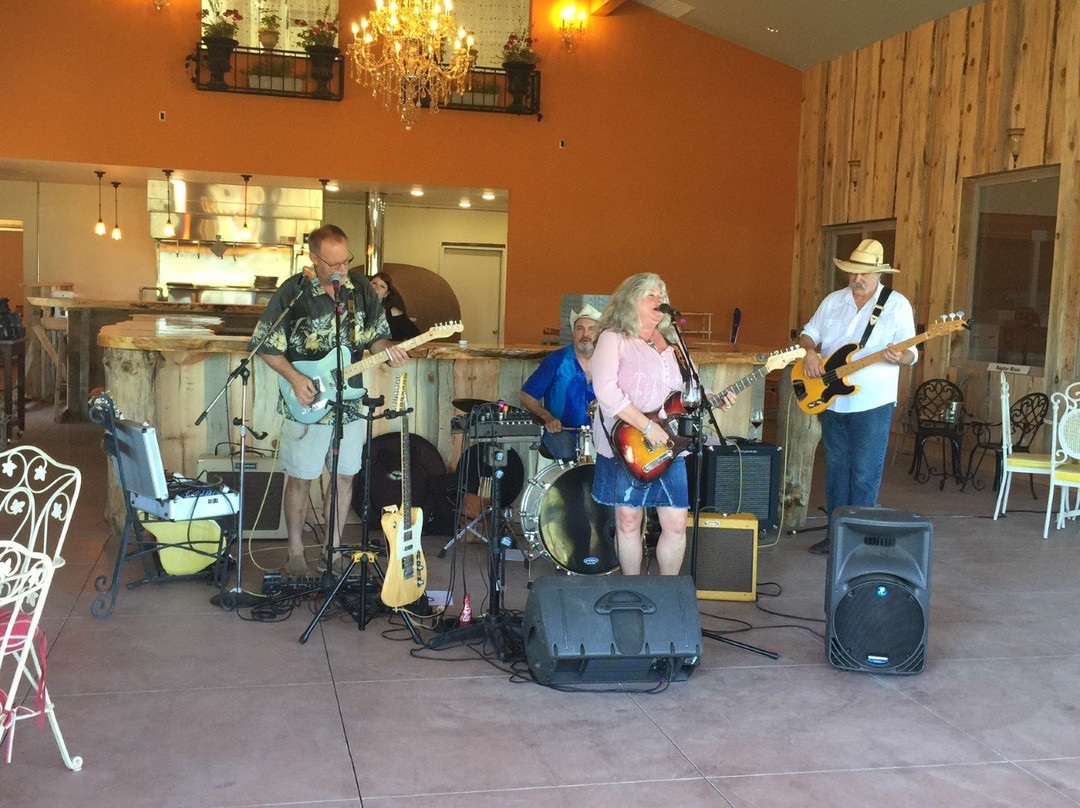 Hood Crest Winery and Distillers-胡德里弗必去景点