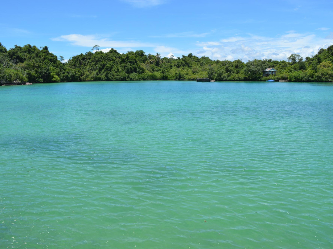Napabale Lake景点图片