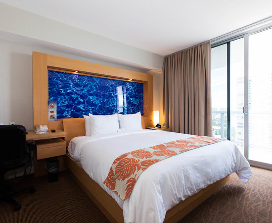 阳光岛艾美海滩度假村