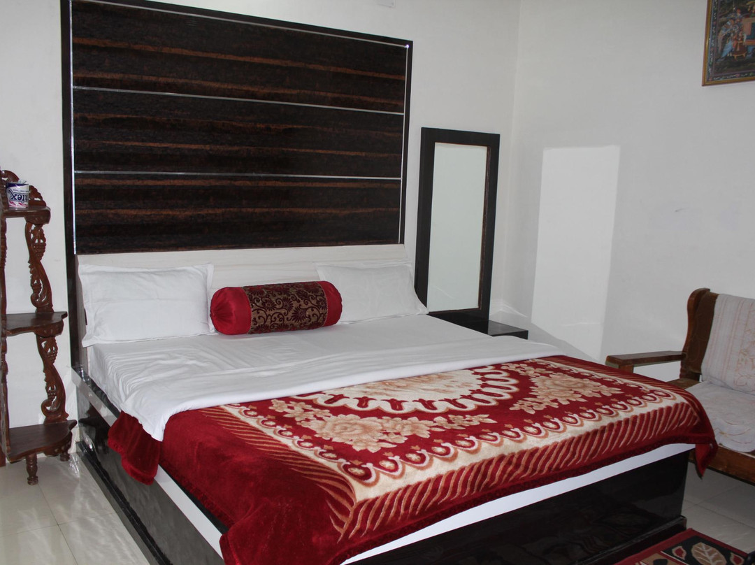 Pratap Pura酒店住宿-Hotel Monarch Rama