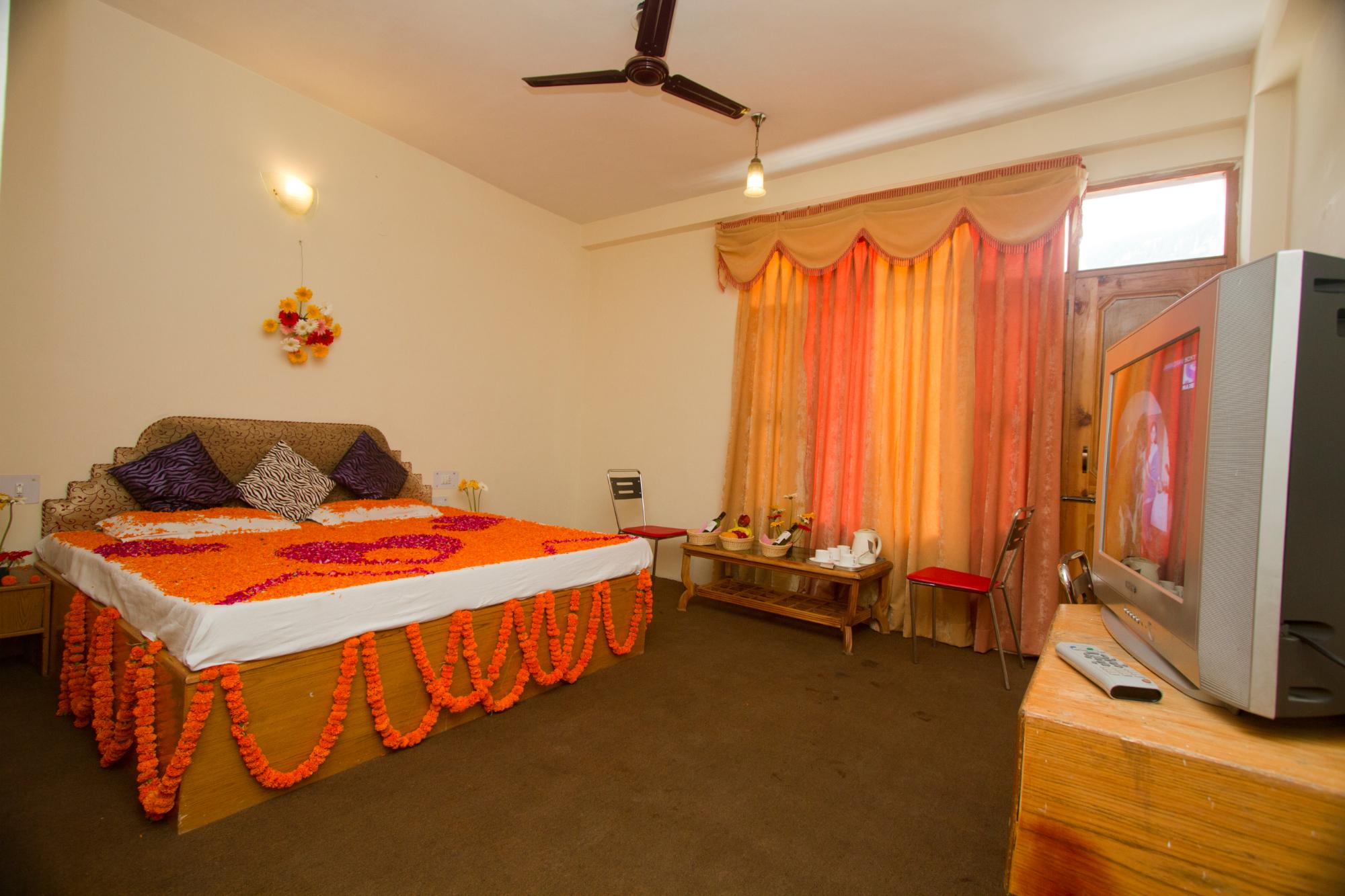 New Harmony Inn-官方