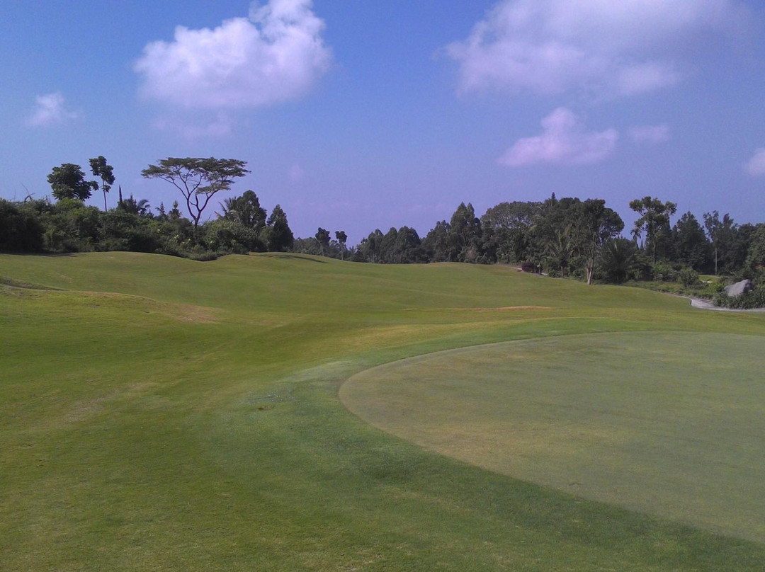 Merapi Golf Yogyakarta景点图片