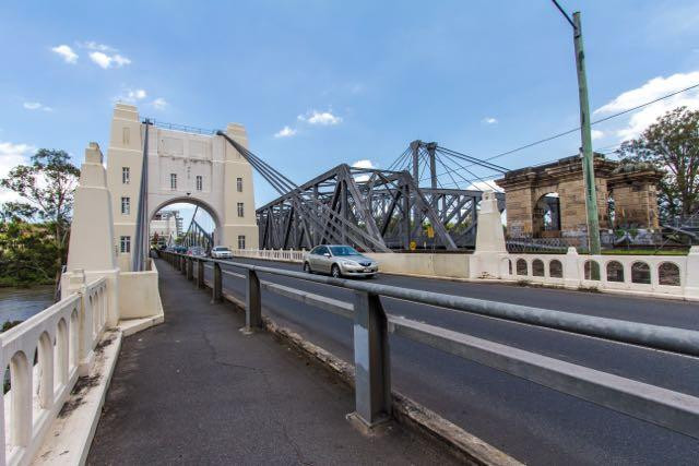 Walter Taylor Bridge-布里斯班必去景点