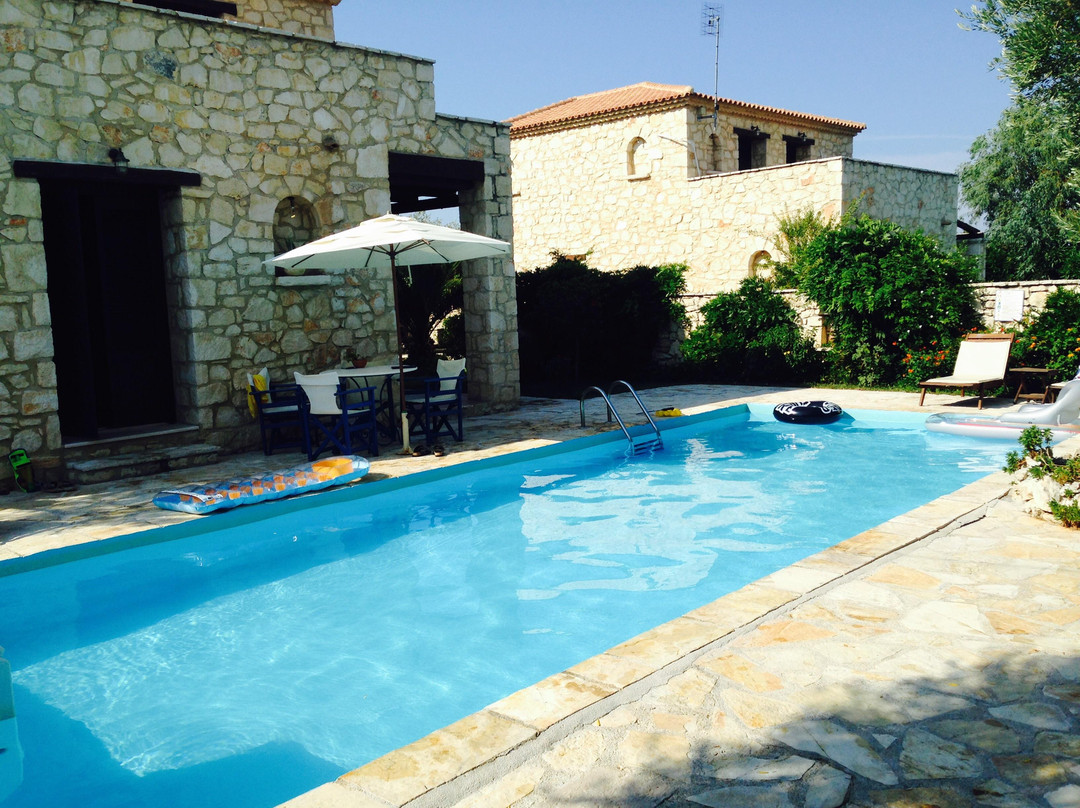 Aresti Villas