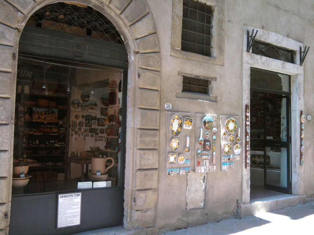 Ceramiche Manufactum-埃尔萨谷口村必去景点