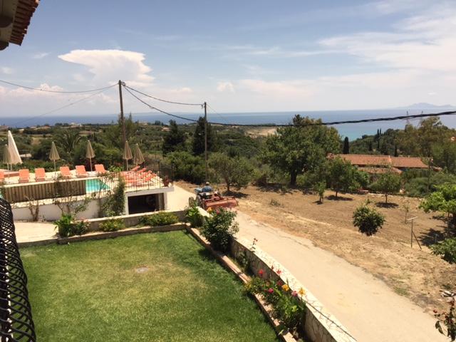 Ostria's House-泳池