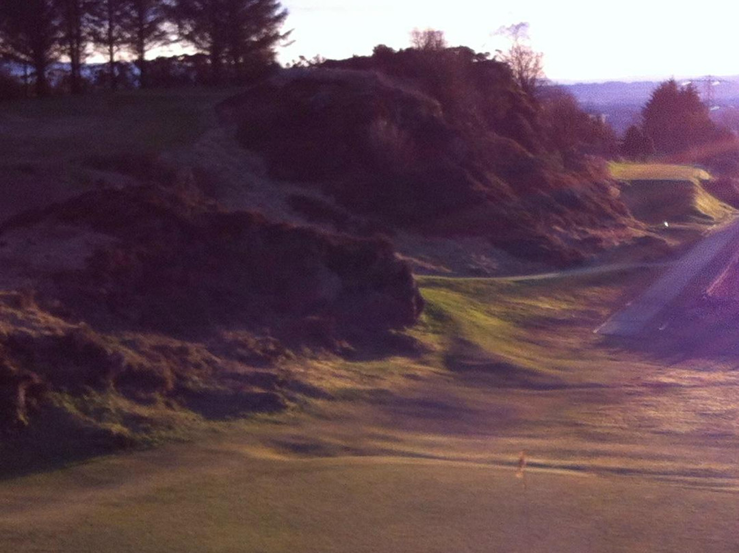 Windyhill Golf Club景点图片