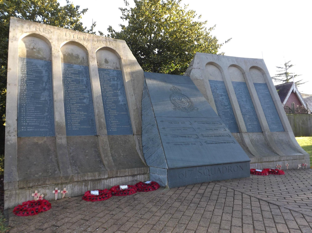 Dambusters Memorial景点图片