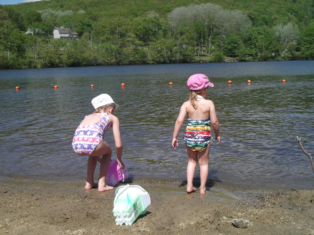 Lake Waramaug State Park-New Preston必去景点