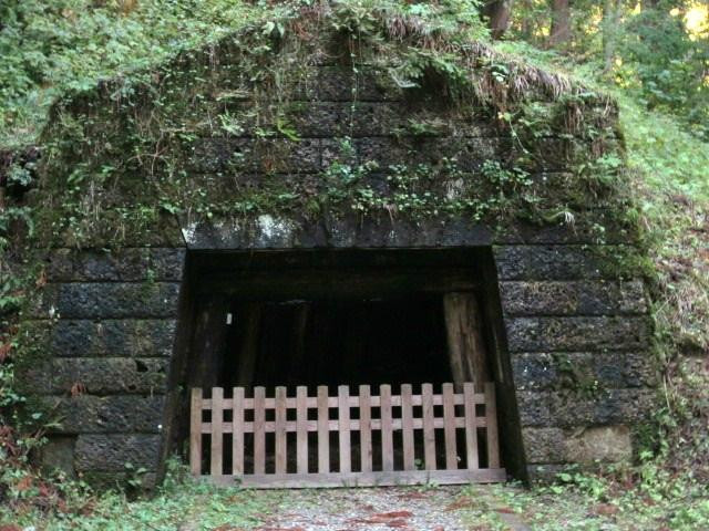 Innai Ginzan Remains-汤泽市必去景点