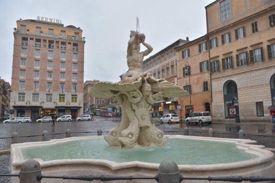 巴贝里尼广场-罗马必去景点