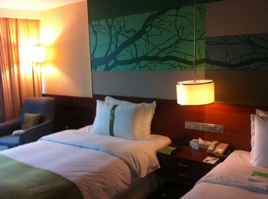 深圳东华假日酒店主图