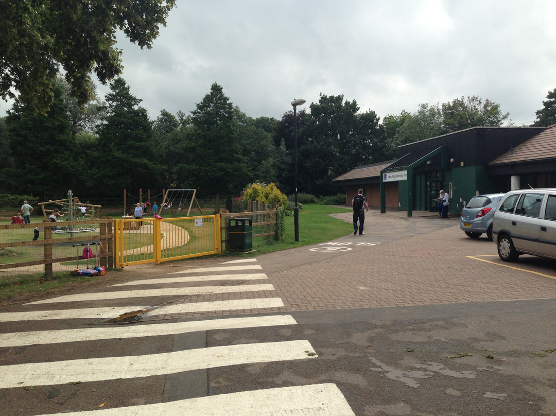 Abbey Fields Swimming Pool-凯尼尔沃思必去景点